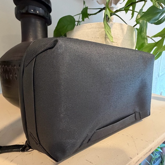 Peak Design Regular Tech Pouch - Picture 2 of 12